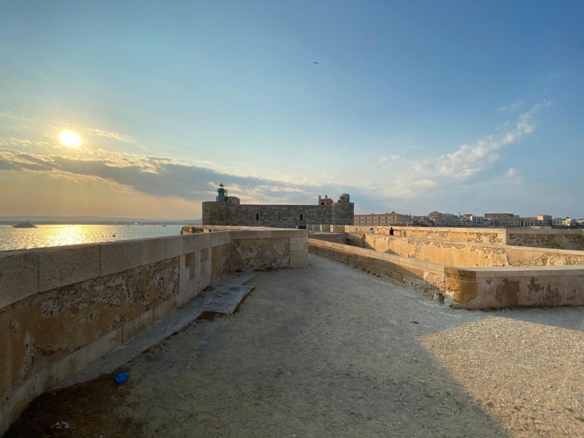 Elegante Appartamento In Palazzo Storico Ortigia Syracuse Eksteriør billede